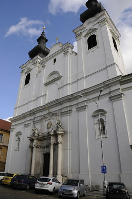 Znojmo, kostel sv. Kříže