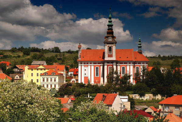 Foto kostela / Kostel sv. Petra a Pavla Polešovice